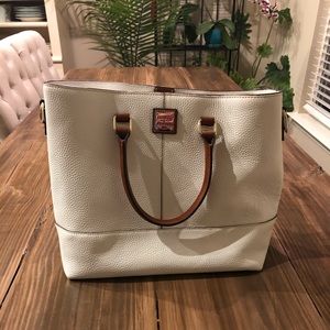 Dooney & Bourke Handbag